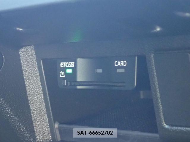 Audi Q5 2021-10 317983-17