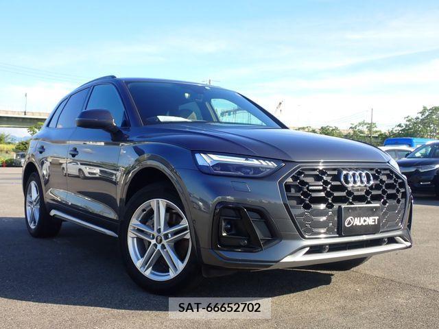 Audi Q5 2021-10 317983-0