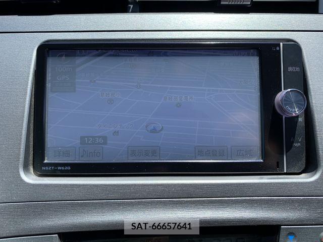 Toyota PRIUS PHV 2013-02 282581-18