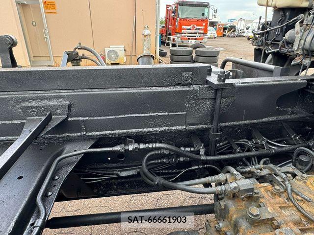 Isuzu GIGA 2012-01 351780-4