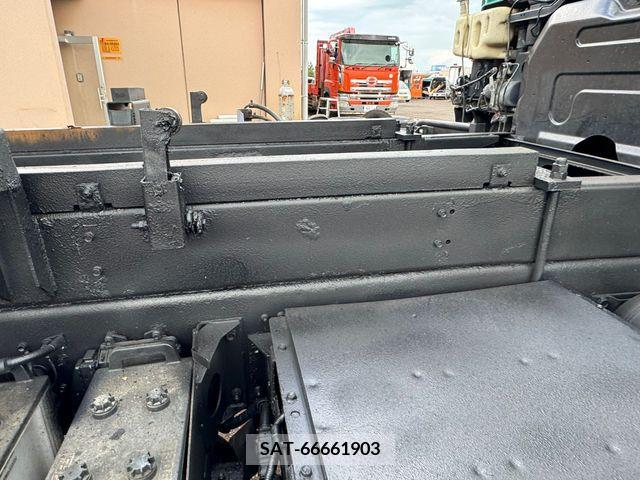 Isuzu GIGA 2012-01 351780-10