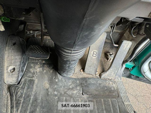 Isuzu GIGA 2012-01 351780-16