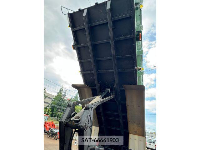 Isuzu GIGA 2012-01 351780-15