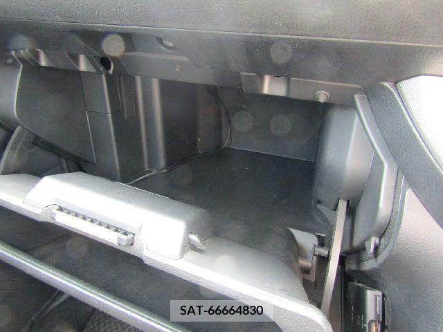 Nissan NOTE 2010-01 341694-10