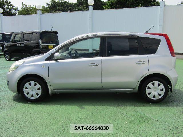 Nissan NOTE 2010-01 341694-23