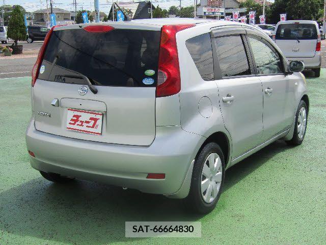 Nissan NOTE 2010-01 341694-2