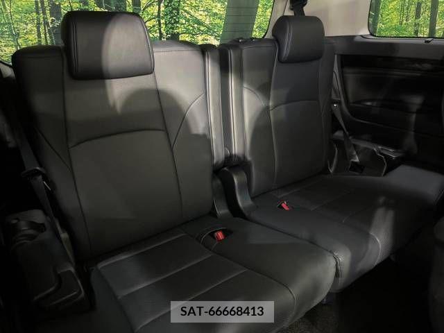 Toyota ALPHARD 2021-05 374578-9