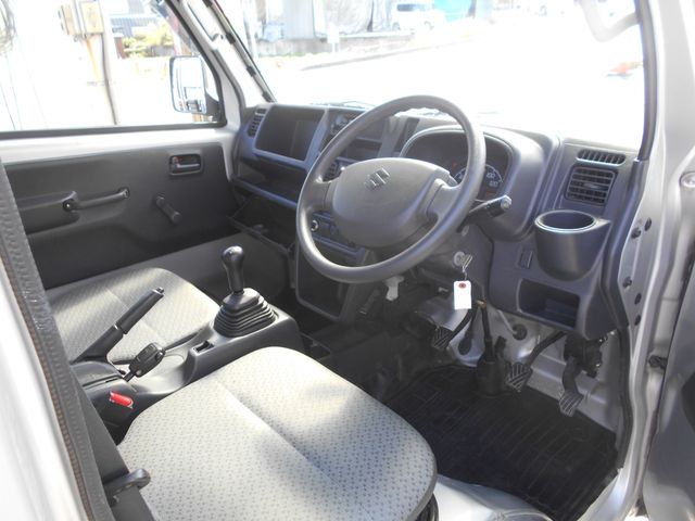 Suzuki CARRY TRUCK 2016-03 9676-6