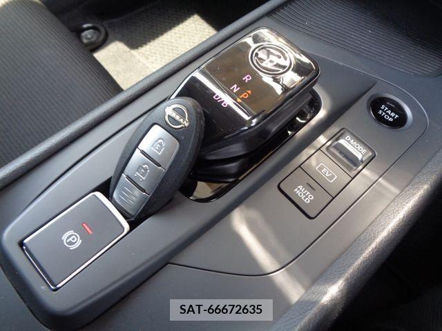 Nissan NOTE 2021-06 335722-11