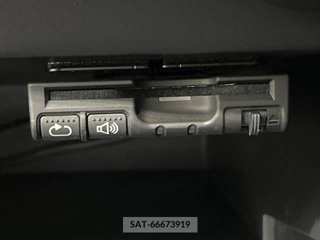 Nissan NOTE 2015-07 365285-5