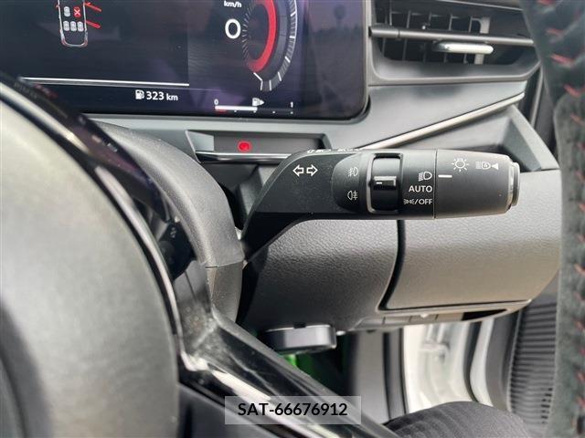 Nissan AURA 2023-03 238808-24