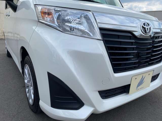 Toyota ROOMY 2018-04 10193-12