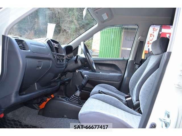 Mazda LAPUTA 2006-01 250170-15