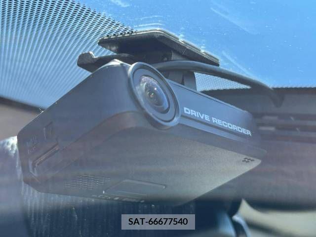 Nissan SERENA 2018-03 385927-6