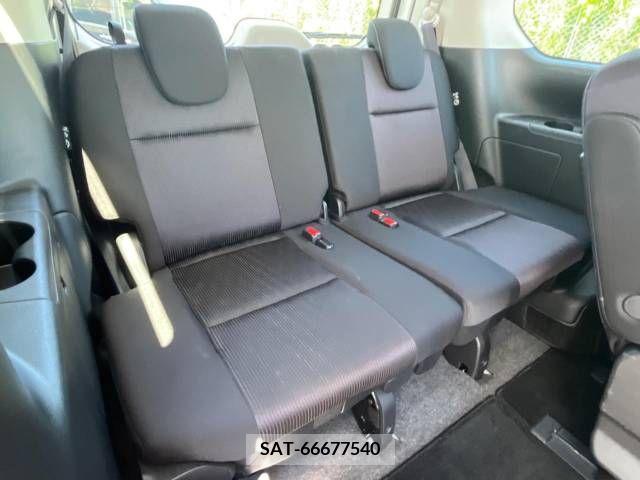Nissan SERENA 2018-03 385927-10
