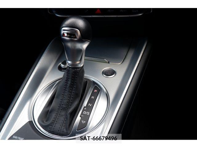 Audi TT 2015-08 345542-8