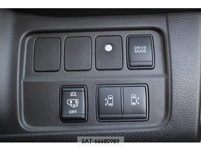Nissan SERENA 2019-04 325014-4