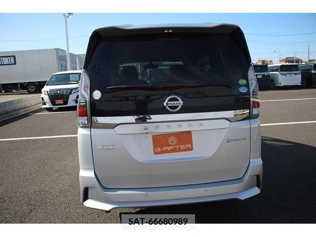 Nissan SERENA 2019-04 325014-10