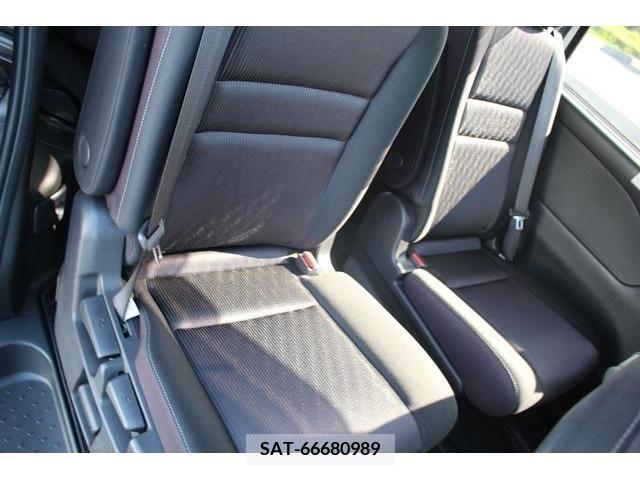 Nissan SERENA 2019-04 325014-17