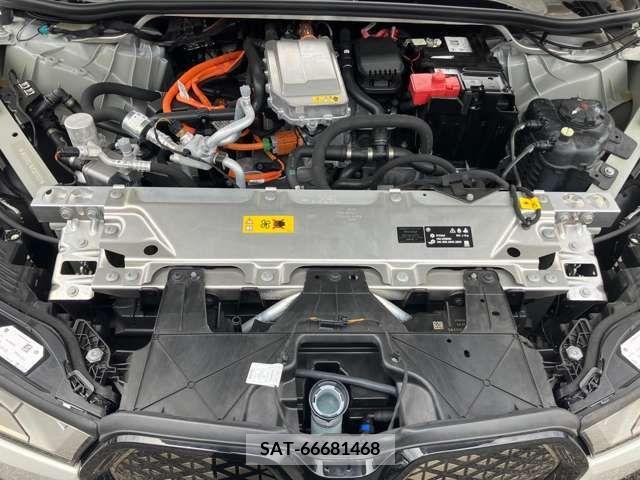Bmw IX 2023-07 318998-18