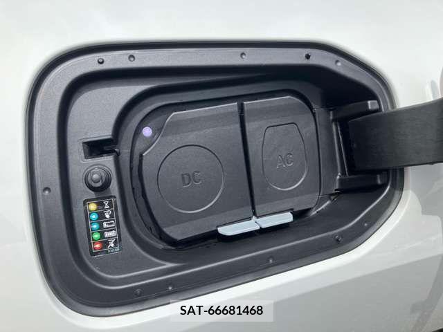 Bmw IX 2023-07 318998-16