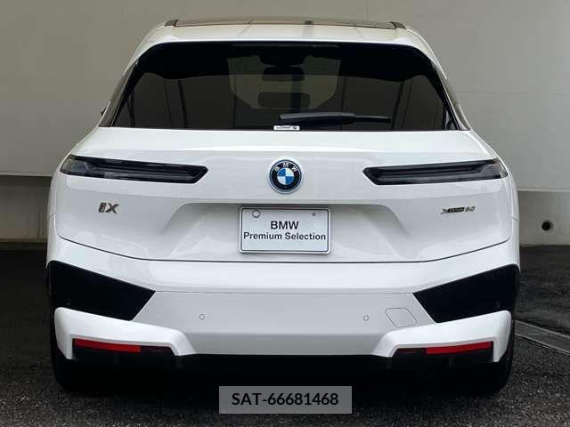 Bmw IX 2023-07 318998-6