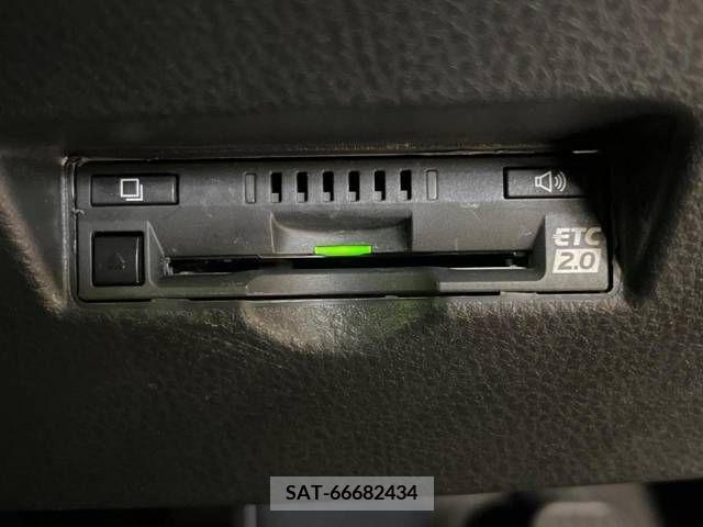 Toyota C-HR 2018-03 345217-7