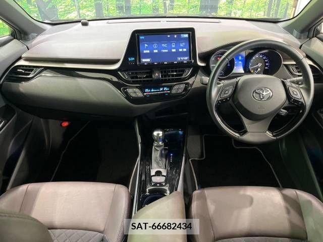 Toyota C-HR 2018-03 345217-1