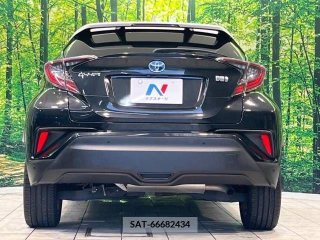 Toyota C-HR 2018-03 345217-15