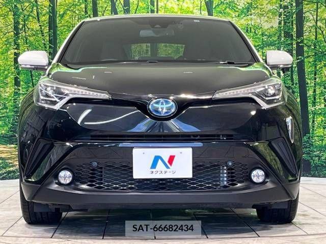 Toyota C-HR 2018-03 345217-14