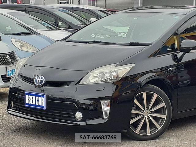 Toyota PRIUS 2012-12 281945-6