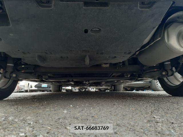 Toyota PRIUS 2012-12 281945-11