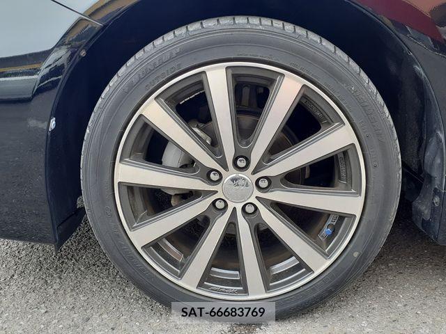 Toyota PRIUS 2012-12 281945-12