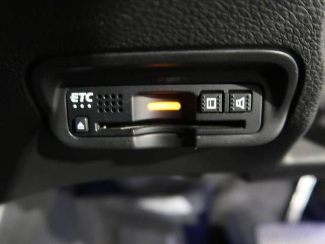Honda VEZEL 2018-04 182085-6