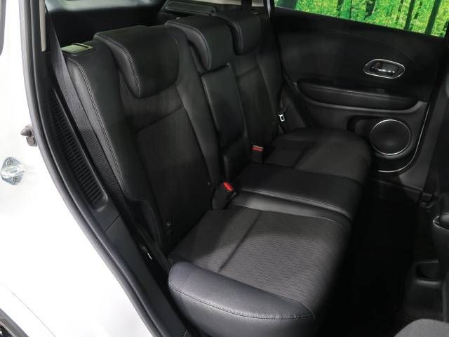 Honda VEZEL 2018-04 182085-9