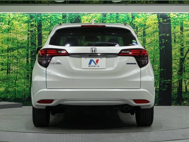 Honda VEZEL 2018-04 182085-15