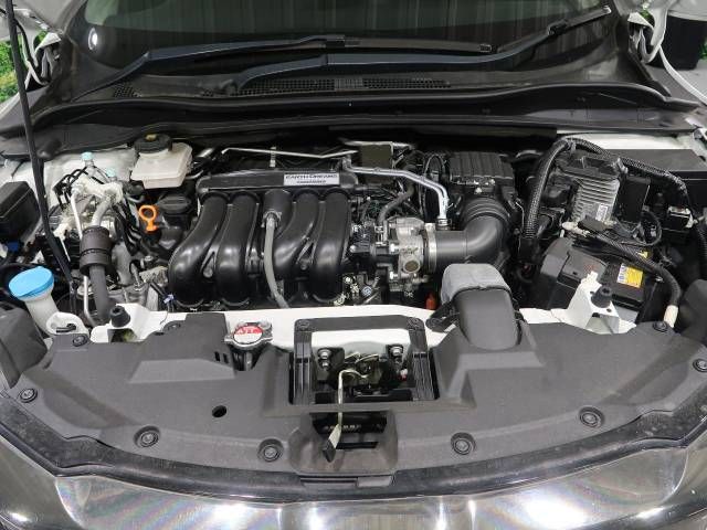 Honda VEZEL 2018-04 182085-18