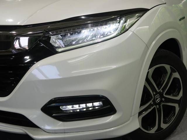 Honda VEZEL 2018-04 182085-11