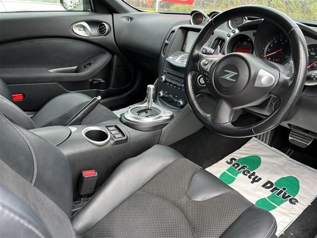 Nissan FAIRLADY Z 2013-03 17753-13