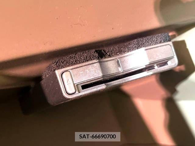 Honda N BOX 2014-03 248779-5