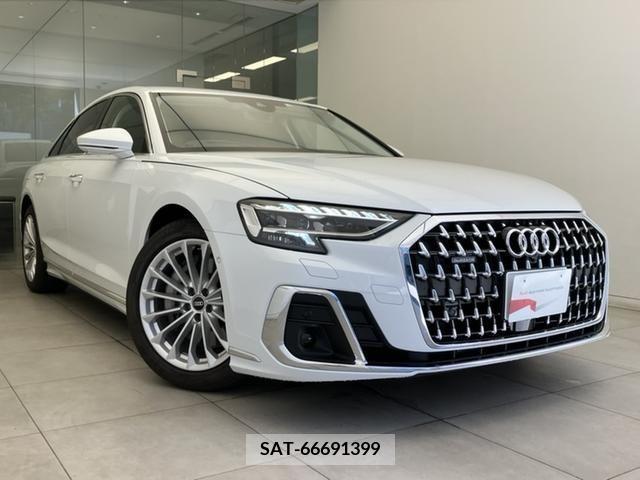 Audi A8 2022-06 333516-4