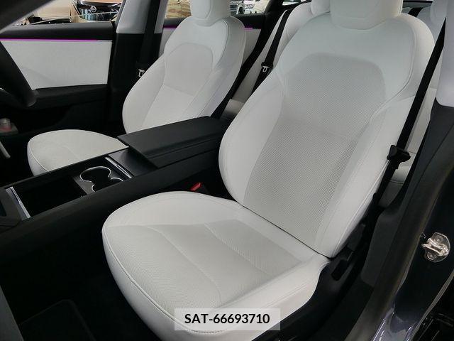 Tesla MODEL 3 2023-12 379848-16
