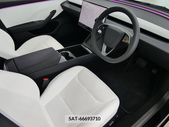 Tesla MODEL 3 2023-12 379848-14