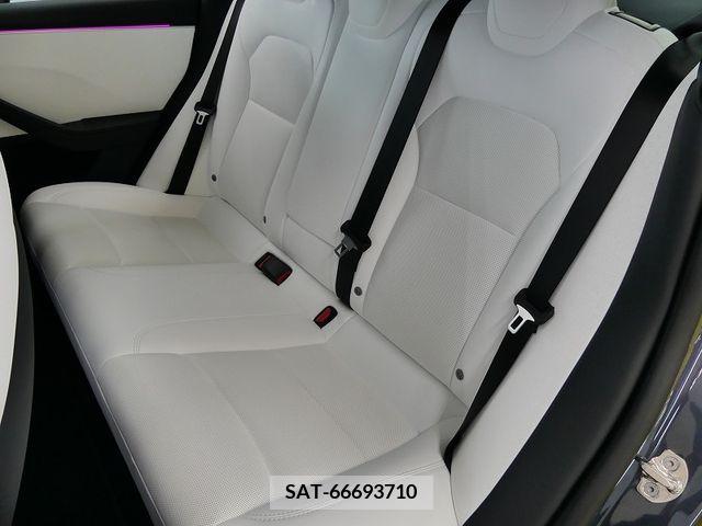 Tesla MODEL 3 2023-12 379848-17