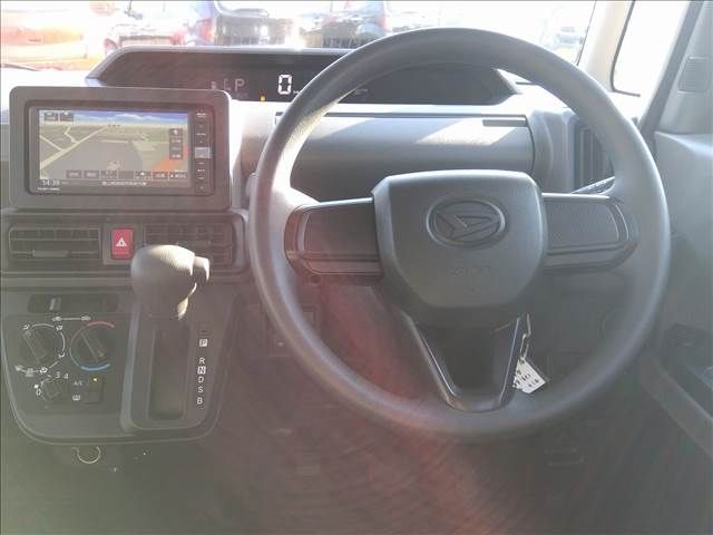 Daihatsu TANTO 2019-06 184312-3