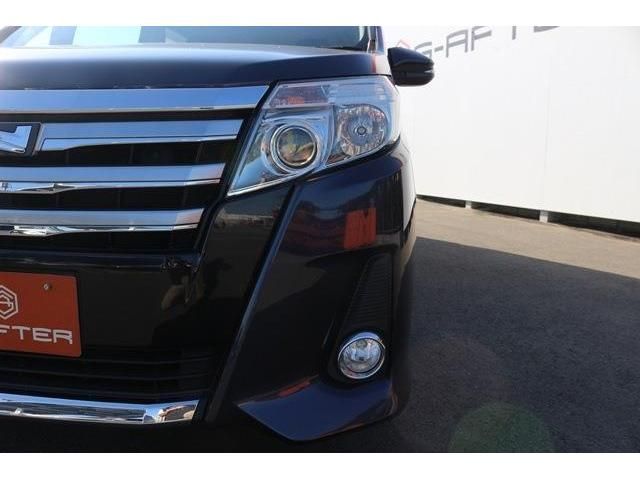 Toyota NOAH 2014-11 4823-4