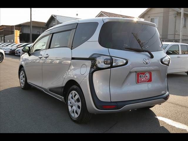 Toyota SIENTA 2015-08 14233-17