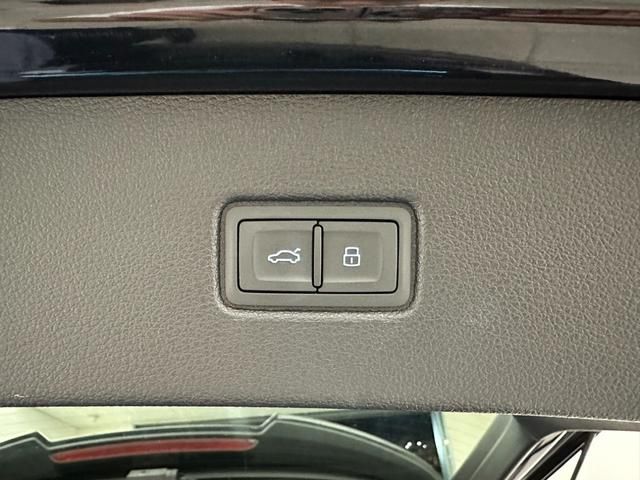 Audi Q7 2020-11 10483-16