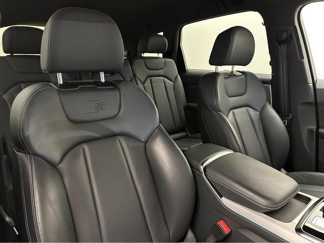 Audi Q7 2020-11 10483-14