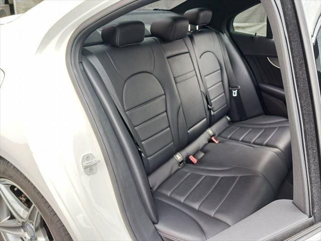 Mercedes Benz C-CLASS 2014-11 181811-18